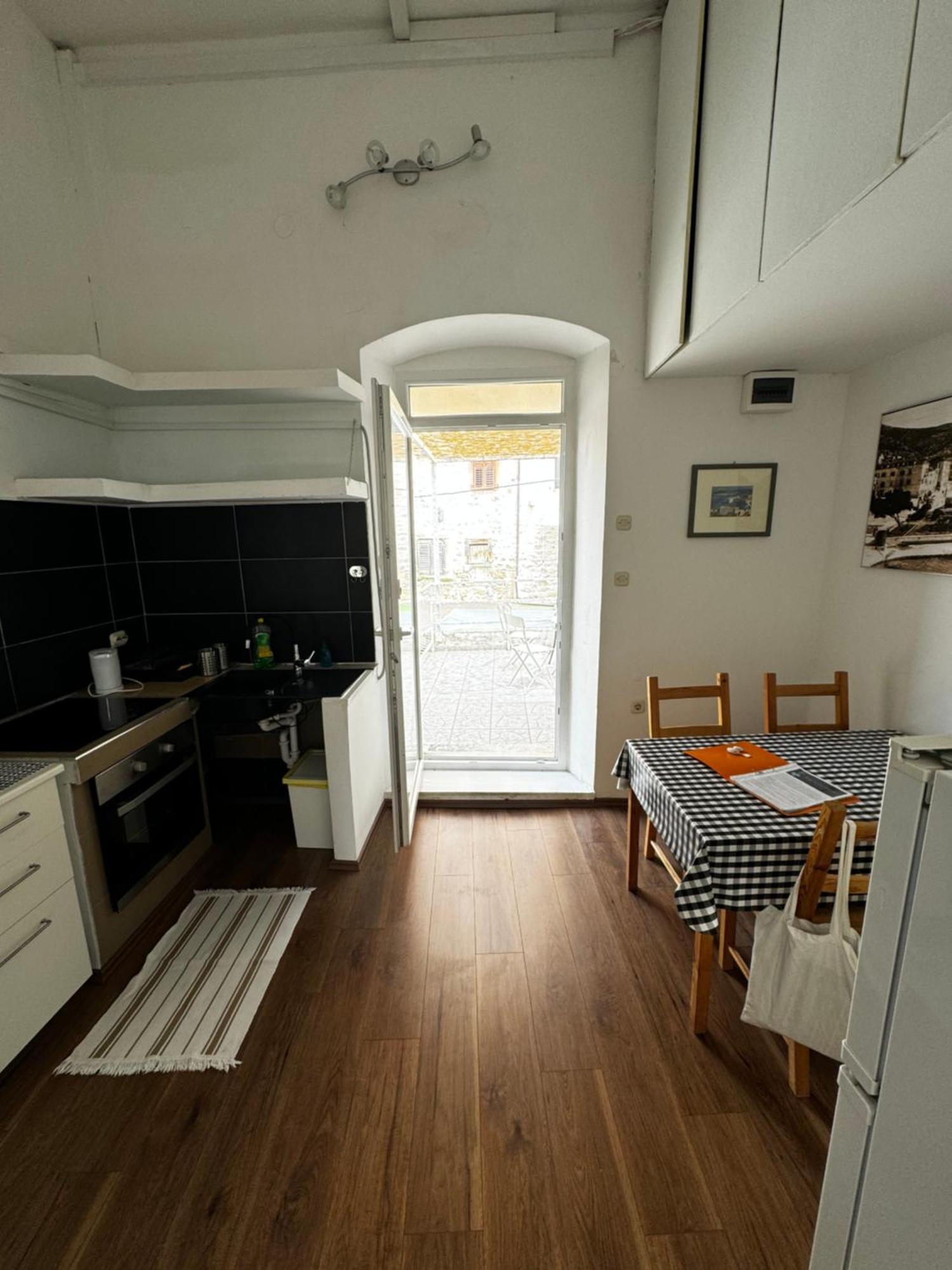 Hvar Piazza Apartment Hvar Town Extérieur photo